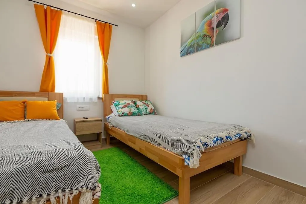 Villa Holiday Home Lux **** Benkovac